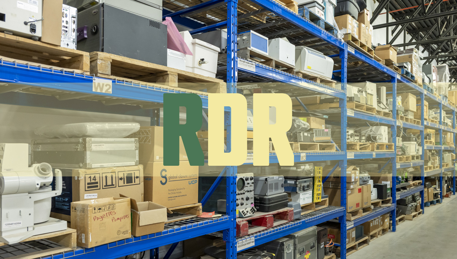 Revente d’équipements usagés pour entreprises : surplus, informatique et machinerie industrielle